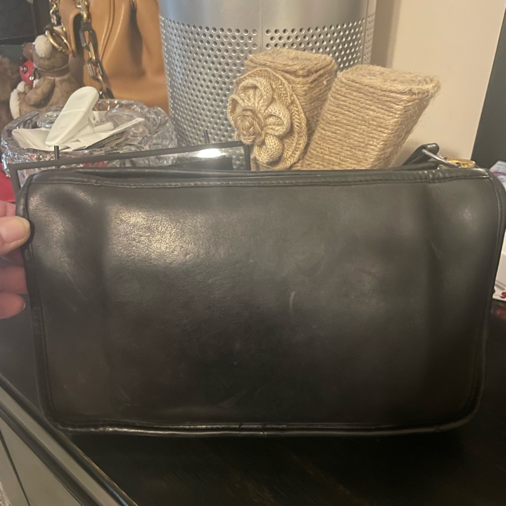 Vintage Coach Basic Pre Serial New York - image 1